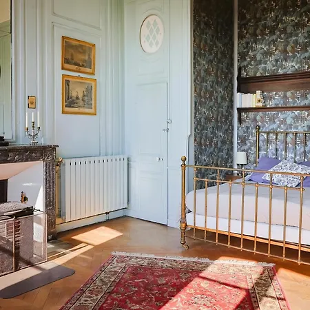 Chateau De * Bouillancourt-en-Sery